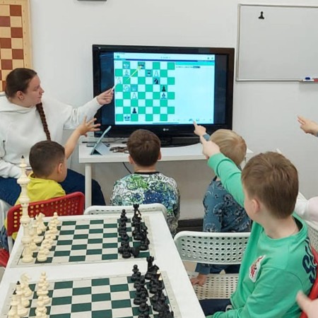 Шахматная школа «Шахматята» приглашает будущих чемпионов на пробное БЕСПЛАТНОЕ занятие!